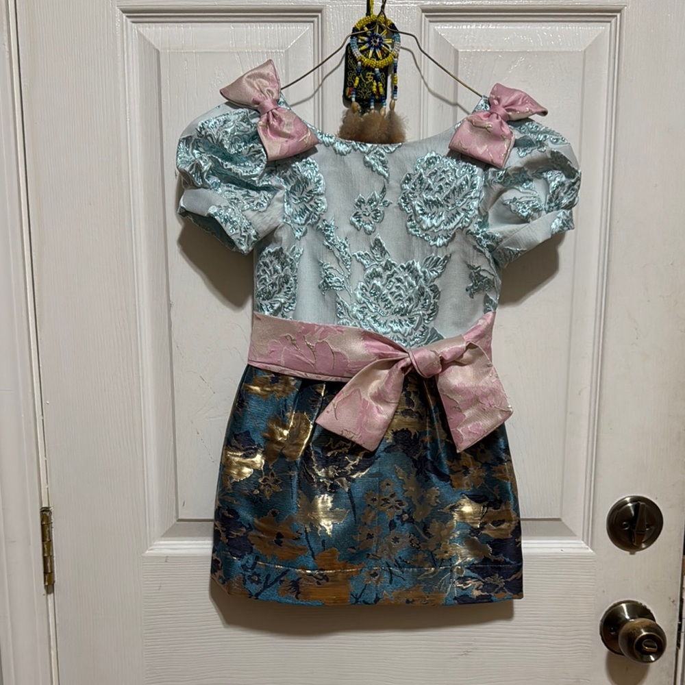 Brocade Elegant Floral Dress with Pink Bows